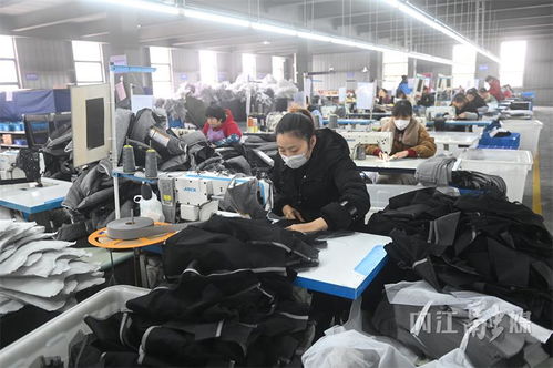 沖刺“開門紅”，內(nèi)江外貿(mào)企業(yè)生產(chǎn)忙，嬰童用品與器材訂單旺